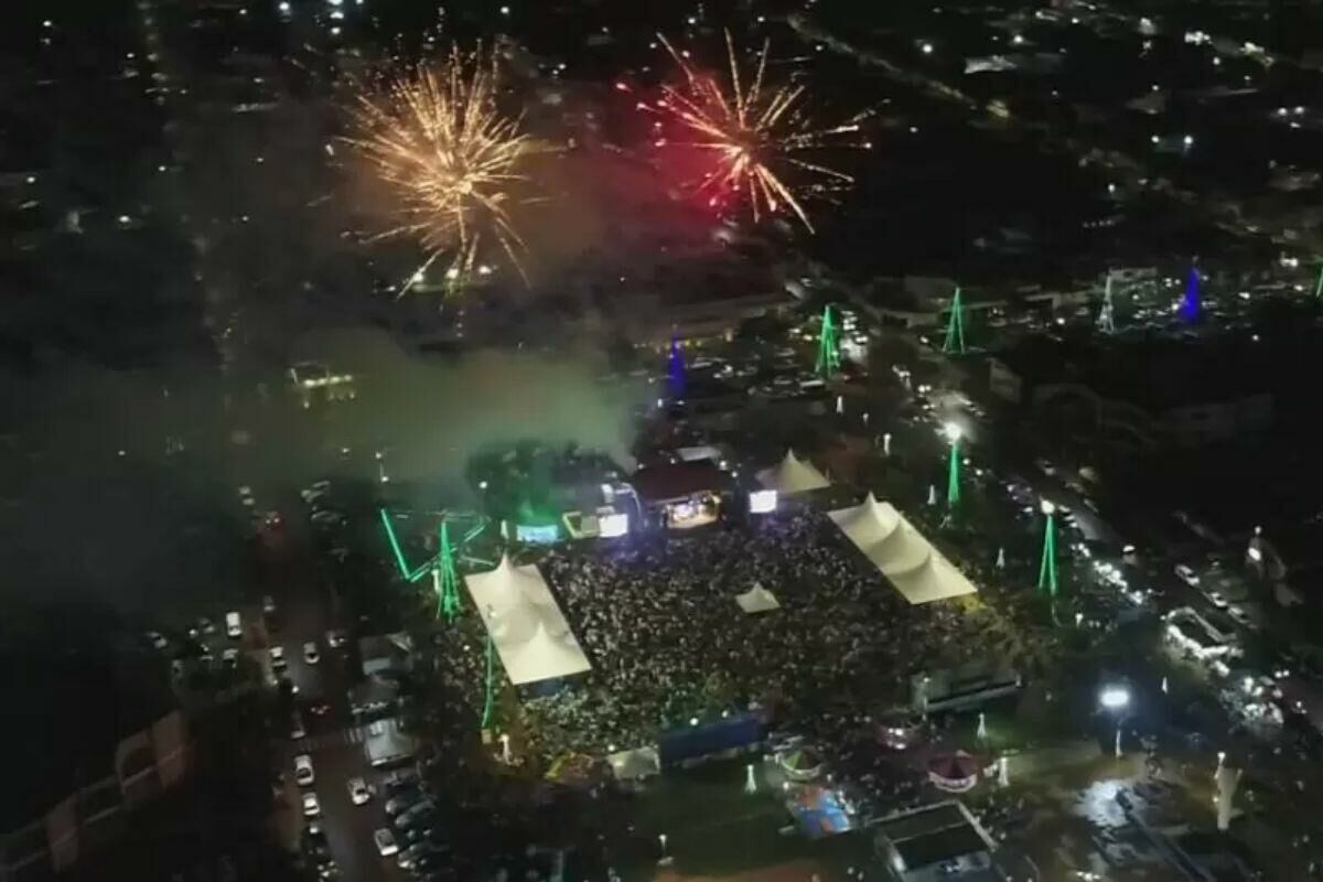 Imagem de compartilhamento para o artigo Chapadão do Sul celebra a chegada de 2025 com grande festa e queima de fogos da MS Todo dia